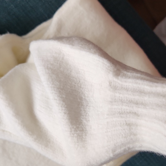 Boutique Soft Crew Neck Sweater - Picture 5 of 5